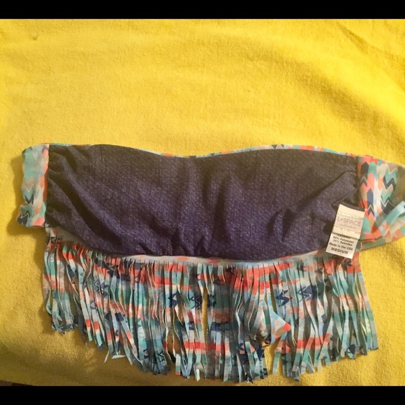 L Space fringe reversible bandeau top - Picture 3 of 8